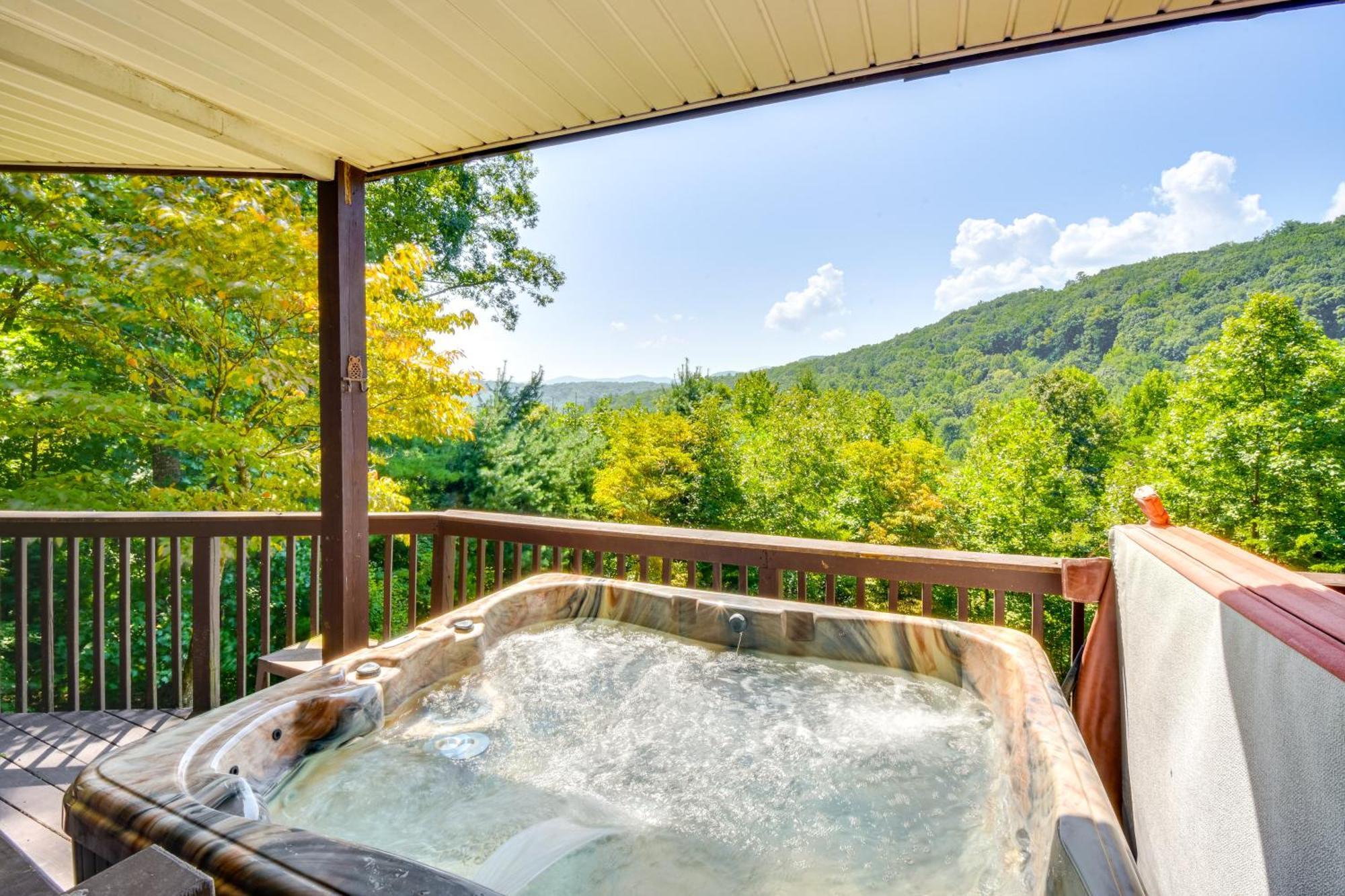 Mountain Cabin With Hot Tub And Fire Pit! Blairsville Exterior foto
