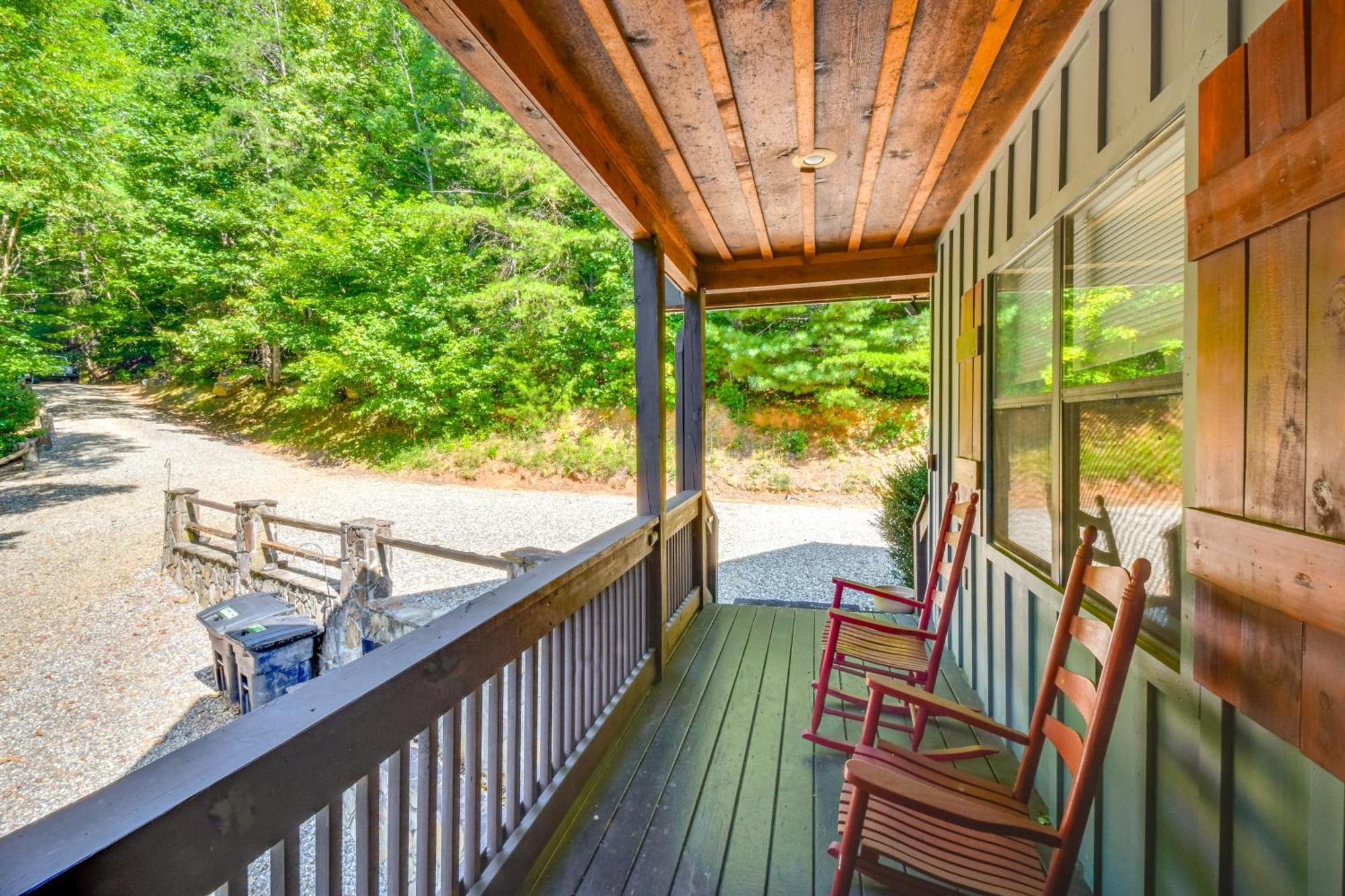 Mountain Cabin With Hot Tub And Fire Pit! Blairsville Exterior foto