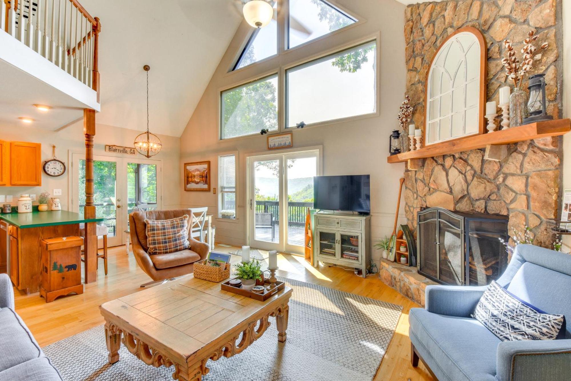 Mountain Cabin With Hot Tub And Fire Pit! Blairsville Exterior foto